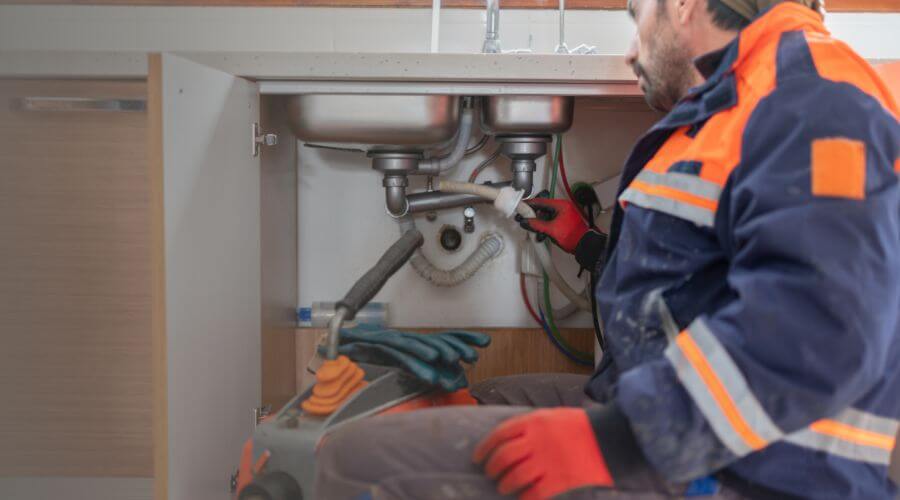 Professional slab leak plumber services in Maple Rapids, MI
